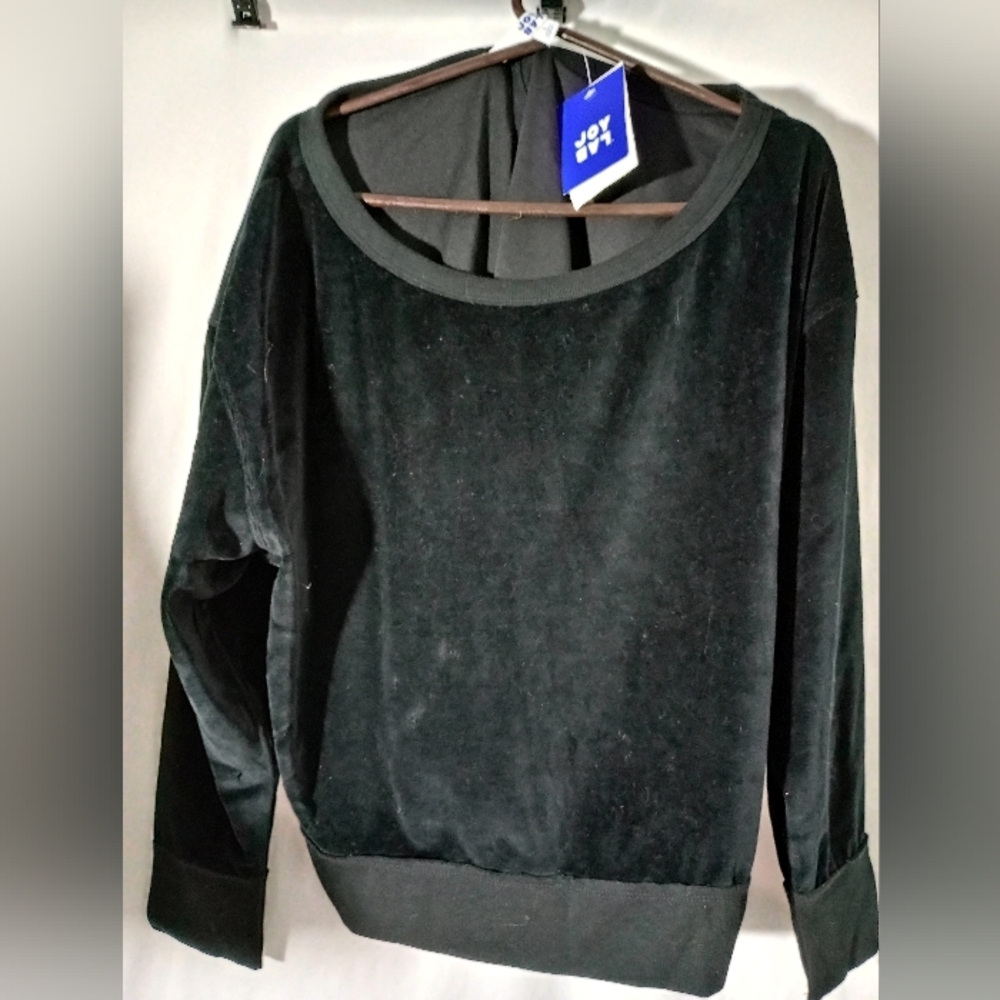 Joylab large women's velvety long sleeve top black (Can297)